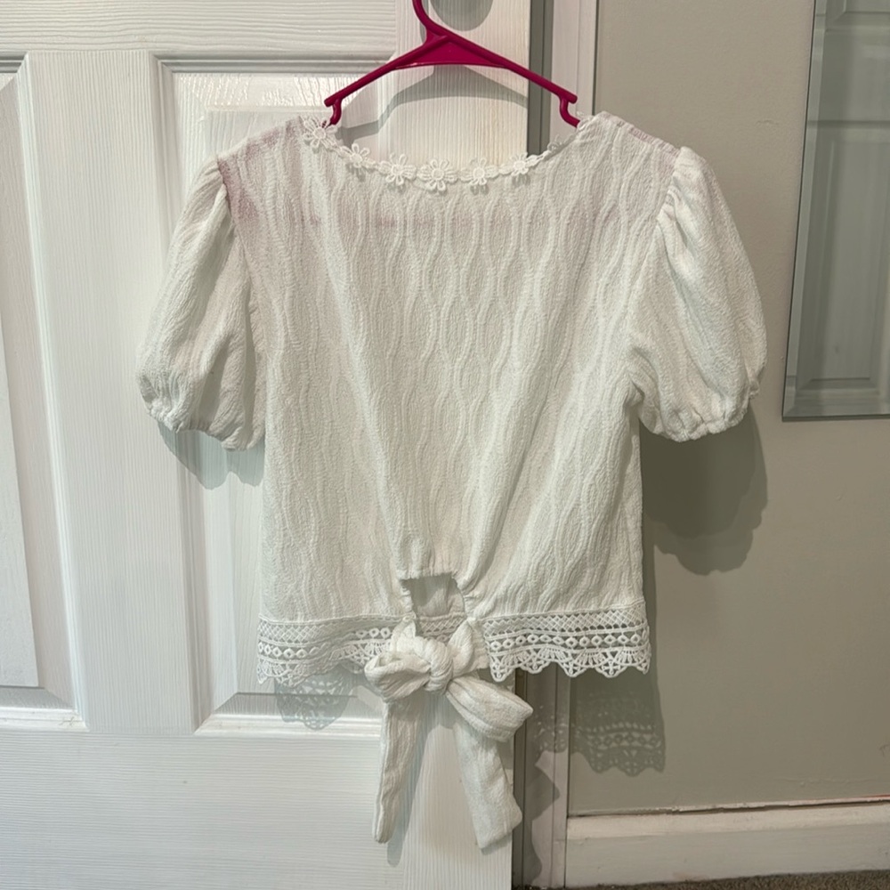 Boutique Small Shirt- Tie Knot on the back Small